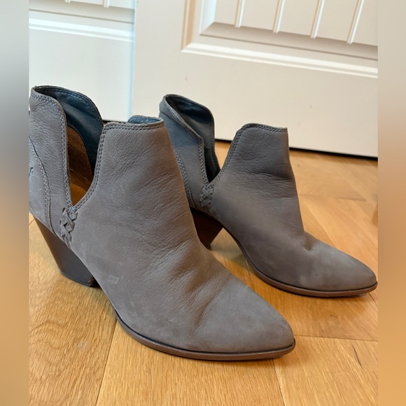Frye Reina Ankle Bootie - Picture 2 of 7